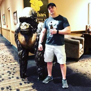 Meet your Posher, Alex